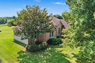 26 Jumpgate Loop, Elkton, MD 21921 - Photo 3