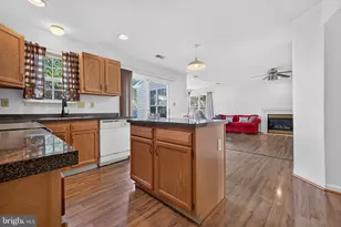 77 Chestnut Dr, Elkton, MD 21921 - Photo 5