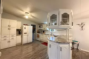 14 Buddy Blvd, Chesapeake City, MD 21915 - Photo 3