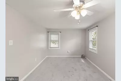 391 W Main Street, Elkton, MD 21921 - Photo 13
