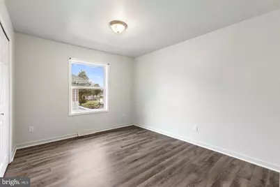354 W Main Street, Elkton, MD 21921 - Photo 9