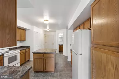 354 W Main Street, Elkton, MD 21921 - Photo 7