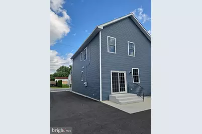 260 W Main Street, Elkton, MD 21921 - Photo 3