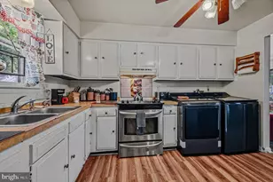 19 Hollingsworth Manor, Elkton, MD 21921 - Photo 21