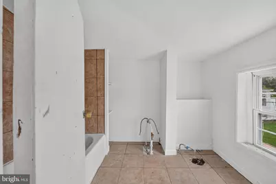 242 W Main Street, Elkton, MD 21921 - Photo 31