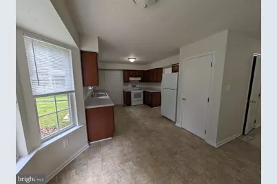 109 Cherry Tree Lane, Elkton, MD 21921 - Photo 9