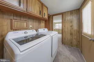 124 Chalet Ln, Vineland, NJ 08360 - Photo 11