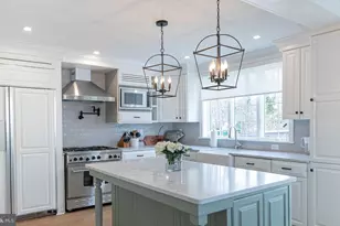 901 Oak Ave, Linwood, NJ 08221 - Photo 3