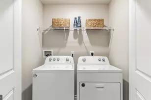 52 N Packard St, Hammonton, NJ 08037 - Photo 17