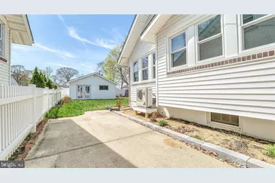 32 W Johnson Avenue, Somers Point, NJ 08244 - Photo 33