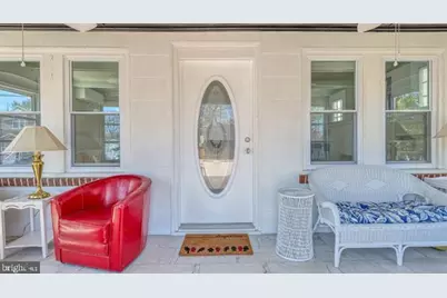 32 W Johnson Avenue, Somers Point, NJ 08244 - Photo 3