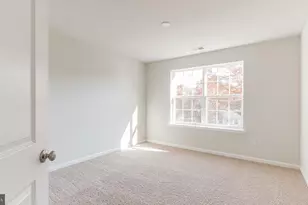 242 Lincoln St, Hammonton, NJ 08037 - Photo 7