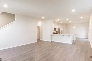 242 Lincoln St, Hammonton, NJ 08037 - Photo 5