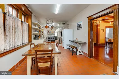 825 Bay Avenue, Somers Point, NJ 08244 - Photo 9