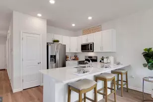 246 Hermosa Dr, Egg Harbor Township, NJ 08234 - Photo 5