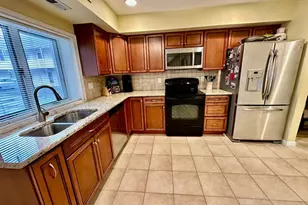 323 44th St, Brigantine, NJ 08203 - Photo 3