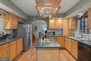 277 Greenbriar Ct, Mays Landing, NJ 08330 - Photo 11