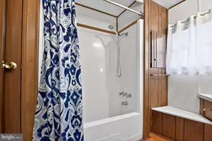 127 Chalet, Vineland, NJ 08360 - Photo 27