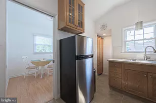 112 E Pierson Ave, Somers Point, NJ 08244 - Photo 31