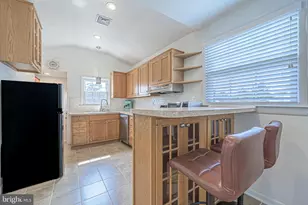 112 E Pierson Ave, Somers Point, NJ 08244 - Photo 29