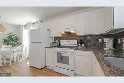 128 N Rhode Island Avenue, Atlantic City, NJ 08401 - Photo 21