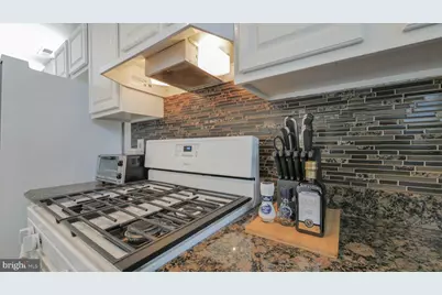 128 N Rhode Island Avenue, Atlantic City, NJ 08401 - Photo 23