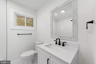 100 Colwick Dr, Somers Point, NJ 08244 - Photo 13