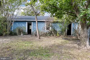 213 Washington Ave, Egg Harbor City, NJ 08215 - Photo 23