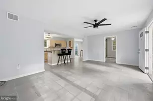 201 7th St, Hammonton, NJ 08037 - Photo 3