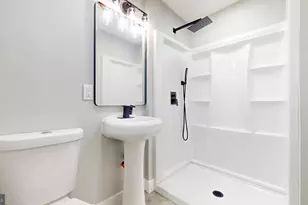 214 W Pleasant Ave, Pleasantville, NJ 08232 - Photo 3