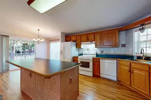 72 Knollwood Dr, Mays Landing, NJ 08330 - Photo 3