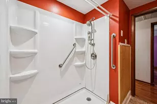 40 E Park Ave, Williamstown, NJ 08094 - Photo 17