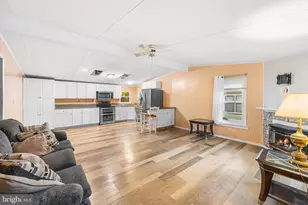 4 Locust Ct, Mays Landing, NJ 08330 - Photo 3