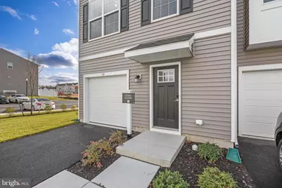 107 West End Ave, Hammonton, NJ 08037 - Photo 3