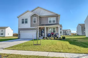 124 Malibu, Egg Harbor Township, NJ 08234 - Photo 1