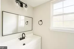 687 Fairview Ave, Hammonton, NJ 08037 - Photo 5