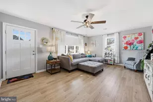 301 N 4th St, Hammonton, NJ 08037 - Photo 13