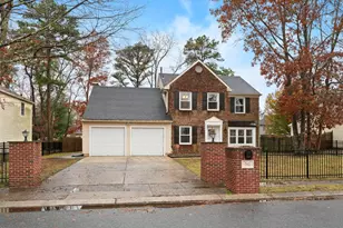 712 Scarborough Dr, Egg Harbor Township, NJ 08234 - Photo 3