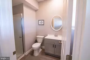 327 Oakland Ave, Pleasantville, NJ 08232 - Photo 11