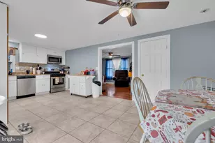 5926 Berry Dr, Mays Landing, NJ 08330 - Photo 9