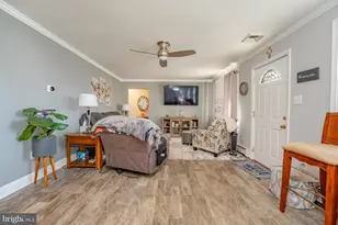 33 W Meyran Ave, Somers Point, NJ 08244 - Photo 11