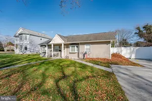 33 W Meyran Ave, Somers Point, NJ 08244 - Photo 31