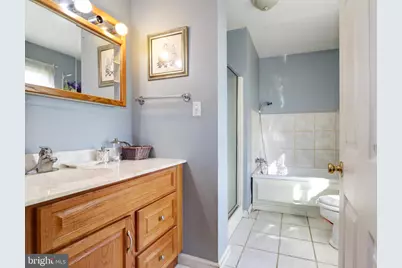 2040 Hamilton Avenue, Atlantic City, NJ 08401 - Photo 17