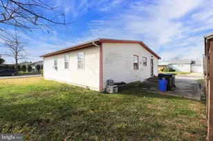 2040 Hamilton Ave, Atlantic City, NJ 08401 - Photo 23