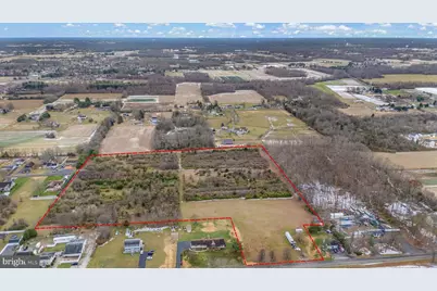 215 W Weymouth Malaga Road, Vineland, NJ 08360 - Photo 1