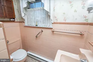 19 Middle Rd, Hammonton, NJ 08037 - Photo 17