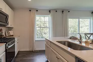 228 Daytona Rd, Egg Harbor Township, NJ 08234 - Photo 9