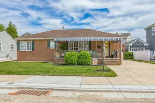 7510 Fremont Ave, Margate City, NJ 08402 - Photo 1