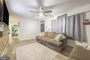 105 Delwyn Ln, Williamstown, NJ 08094 - Photo 13