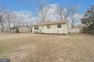 105 Delwyn Ln, Williamstown, NJ 08094 - Photo 9